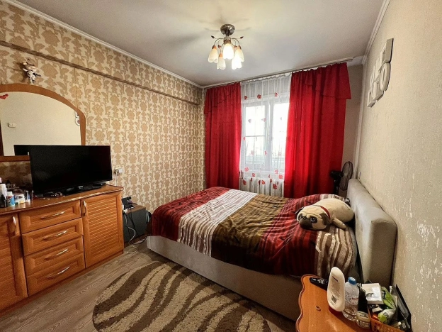 Купить трехкомнатную квартиру на улице Норильская в Улан-Удэ. Вариант № 6196517, 4, площадь -  квм, цена 6400000 рублей