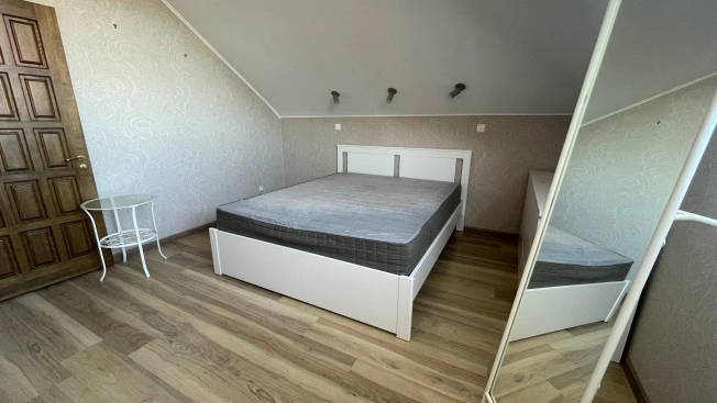 Купить многокомнатную квартиру у метро Волгоградский проспект в Москве. Вариант № 10058287, 5, площадь -  квм, цена 18800000 рублей