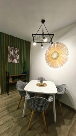 Купить однокомнатную квартиру в Калининградской области. Вариант № 10074473, 9, площадь -  квм, цена 8600000 рублей