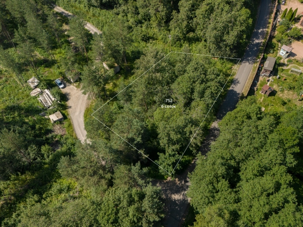 Купить земельный участок на улице Цветочная в Республике Карелия. Вариант № 987392, 1, площадь -  квм, цена 1850000 рублей