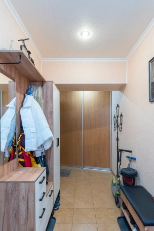 Купить трехкомнатную квартиру в Микрорайоне Лимончики, Ковров в Коврове. Вариант № 5842862, 36, площадь -  квм, цена 11950000 рублей