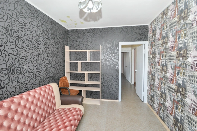 Купить трехкомнатную квартиру в районе Советский в Новосибирске. Вариант № 35284, 2, площадь -  квм, цена 5500000 рублей