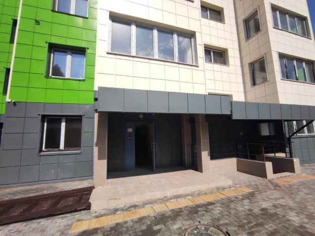 Купить однокомнатную квартиру в Омске. Вариант № 50641, 2, площадь -  квм, цена 3500000 рублей