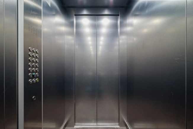 Купить однокомнатную квартиру в Новосибирске. Вариант № 9091481, 16, площадь -  квм, цена 9100000 рублей