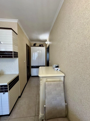 Купить квартиру на улице проспект Победы в Южно-Сахалинске. Вариант № 60300, 1, площадь -  квм, цена 17450000 рублей