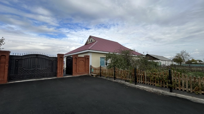 Купить дом на улице Матросова в Республике Башкортостан. Вариант № 5410888, 0, площадь -  квм, цена 3500000 рублей