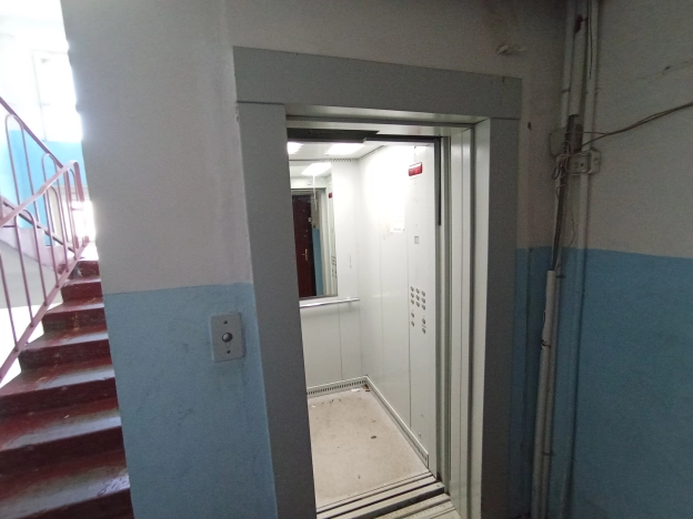 Купить четырехкомнатную квартиру в Калининграде. Вариант № 5452487, 19, площадь -  квм, цена 6800000 рублей