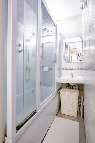 Купить трехкомнатную квартиру в Микрорайоне Водники в Вологде. Вариант № 16055, 9, площадь -  квм, цена 7400000 рублей