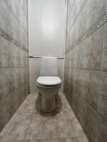 Купить двухкомнатную квартиру на улице Берёзовая в Калужской области. Вариант № 3976681, 10, площадь -  квм, цена 3249450 рублей