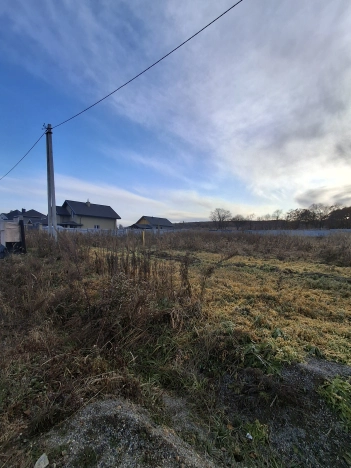 Купить земельный участок в Уссурийске. Вариант № 8835135, 4, площадь -  квм, цена 4000000 рублей