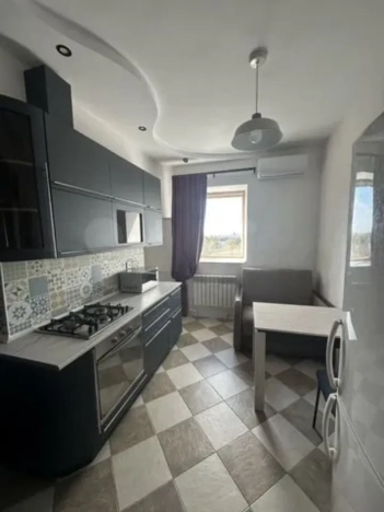 Купить двухкомнатную квартиру в Ростовской области. Вариант № 10284256, 7, площадь -  квм, цена 6200000 рублей