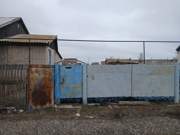 Купить дом на улице Железнодорожная в Волгоградской области. Вариант № 26739, 12, площадь -  квм, цена 800000 рублей