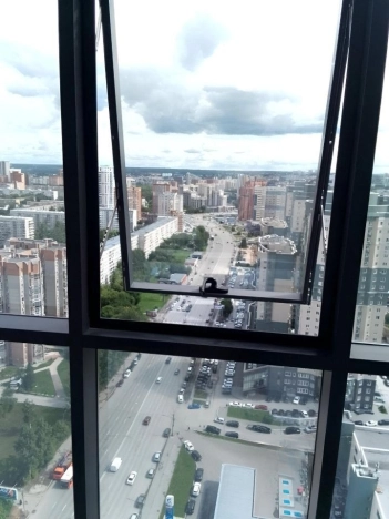 Купить трехкомнатную квартиру в Новосибирске. Вариант № 9249936, 5, площадь -  квм, цена 12800000 рублей