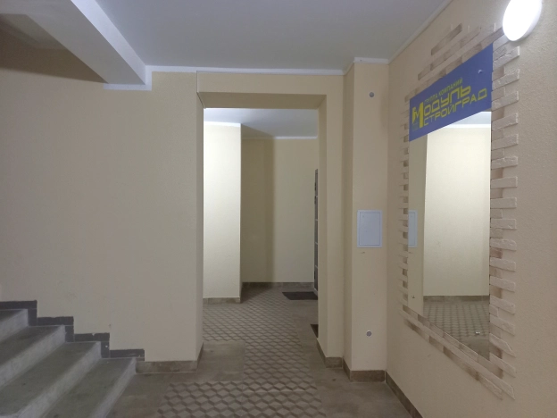 Купить однокомнатную квартиру в районе Московский в Калининграде. Вариант № 14449, 18, площадь -  квм, цена 5950000 рублей