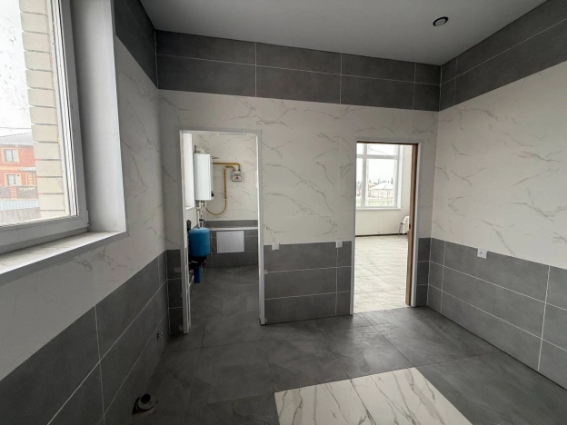 Купить дом в Омске. Вариант № 17541, 6, площадь -  квм, цена 8250000 рублей