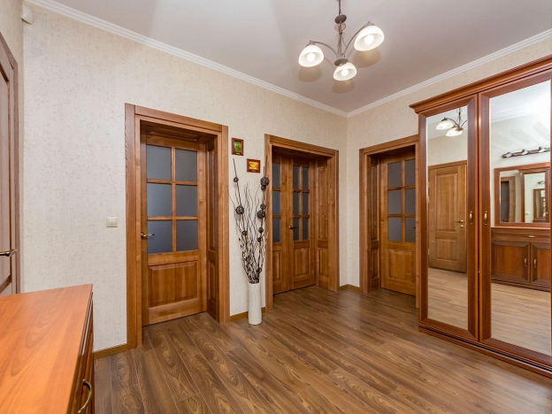 . Вариант № 26818, 14, площадь - 68 квм, цена 9500000 рублей