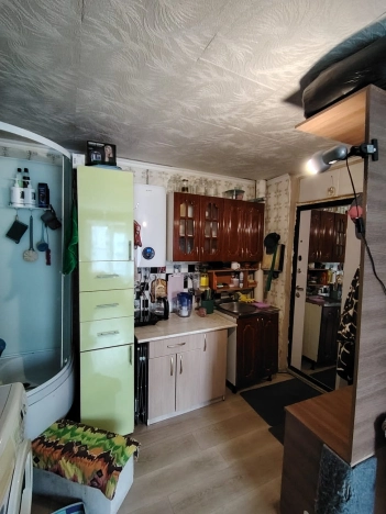 Купить комнату в Новосибирской области. Вариант № 8351104, 7, площадь - квм, цена 1550000 рублей