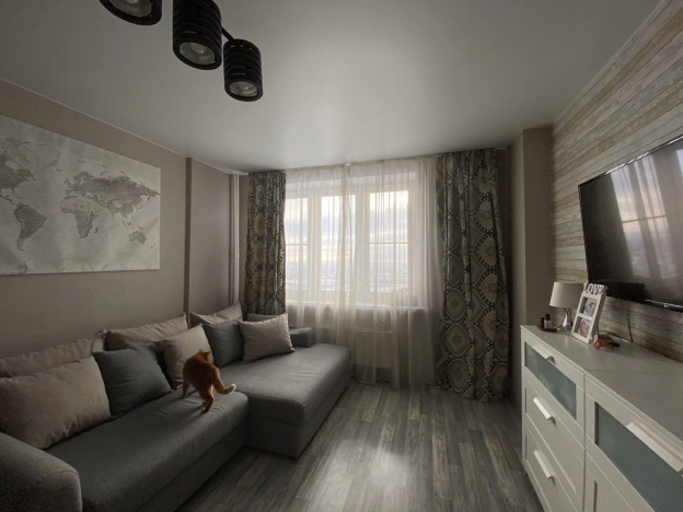 . Вариант № 36457, 18, площадь - 42.4 квм, цена 6950000 рублей