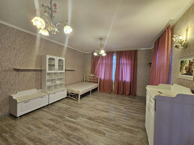 Купить дом на улице Георгия Маляревского в Тобольске. Вариант № 5111286, 21, площадь -  квм, цена 15400000 рублей