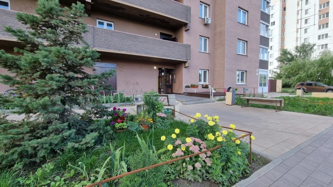 Купить квартиру в Липецкой области. Вариант № 2573120, 2, площадь -  квм, цена 4250000 рублей