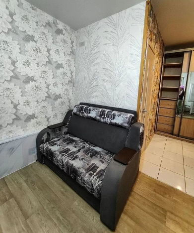 Купить Студию в Микрорайоне Южный, Бердск в Бердске. Вариант № 585811, 6, площадь -  квм, цена 2300000 рублей