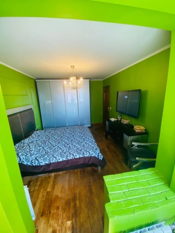 Купить квартиру в Москве. Вариант № 8166033, 8, площадь -  квм, цена 23500000 рублей