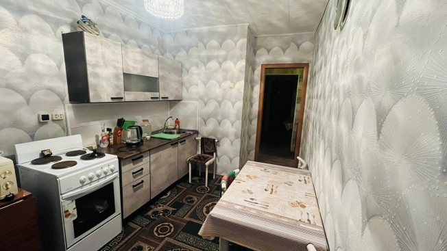 Купить трехкомнатную квартиру в районе Октябрьский в Улан-Удэ. Вариант № 7970744, 5, площадь - квм, цена 3500000 рублей