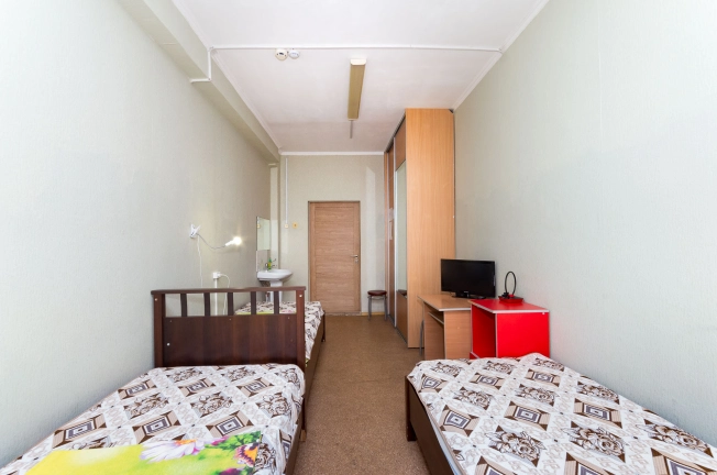 Купить коммерческую недвижимость в Тобольске. Вариант № 14638, 14, площадь -  квм, цена 21000000 рублей