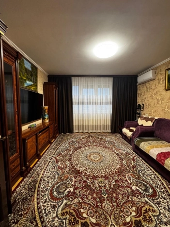 Купить квартиру в Москве. Вариант № 9835704, 5, площадь -  квм, цена 18500000 рублей