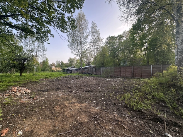 Купить земельный участок у метро Шушары в Санкт-Петербурге. Вариант № 16632, 4, площадь -  квм, цена 14000000 рублей