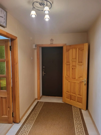 Купить трехкомнатную квартиру на улице Молодёжная в Владимирской области. Вариант № 7882787, 4, площадь -  квм, цена 2840000 рублей