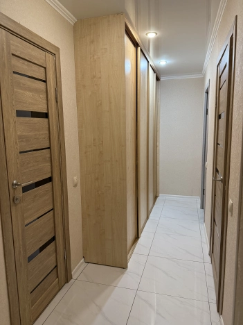 Купить дом в Тюменской области. Вариант № 9556439, 12, площадь -  квм, цена 27000000 рублей