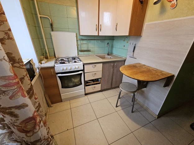 Купить квартиру в Москве. Вариант № 10276102, 6, площадь -  квм, цена 14000000 рублей