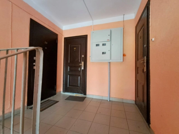 Купить трехкомнатную квартиру в Рязанской области. Вариант № 8108675, 13, площадь -  квм, цена 3100000 рублей