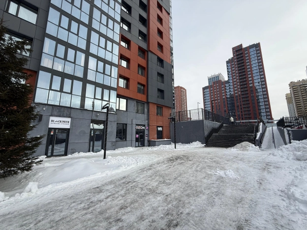 Снять коммерческую недвижимость в Новосибирске. Вариант № 9339396, 0, площадь -  квм, цена 214200 рублей