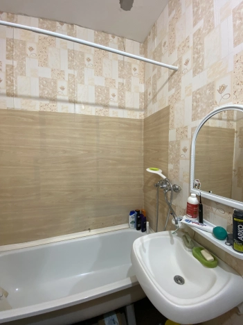 Купить двухкомнатную квартиру в Микрорайоне Юго-Восточный в Белгороде. Вариант № 25031, 3, площадь -  квм, цена 6100000 рублей