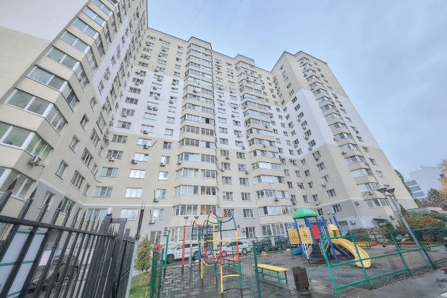 Купить четырехкомнатную квартиру в Рязани. Вариант № 8156308, 19, площадь -  квм, цена 9570000 рублей