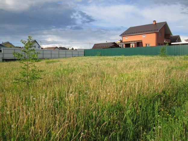 Купить земельный участок на улице 1 Мая в Нижегородской области. Вариант № 53995, 2, площадь -  квм, цена 639000 рублей