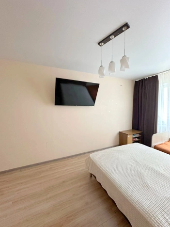 . Вариант № 5325501, 3, площадь - 42 квм, цена 6230000 рублей