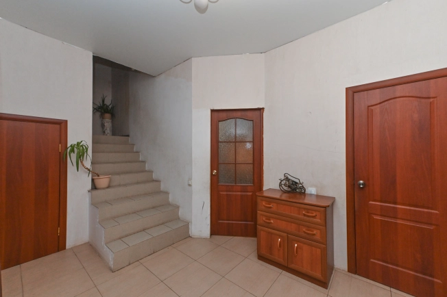 Купить дом в районе Ворошиловский в Ростове-на-Дону. Вариант № 26219, 13, площадь -  квм, цена 8500000 рублей