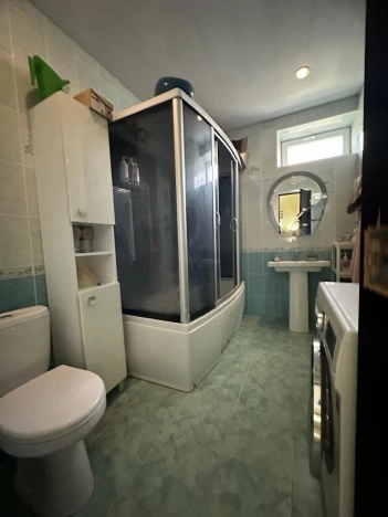 Купить дом на улице переулок Братьев Алехиных в Элисте. Вариант № 7158, 5, площадь -  квм, цена 12000000 рублей