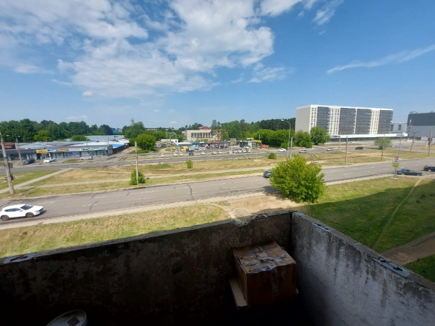Купить двухкомнатную квартиру в Микрорайоне 15-й, Ангарск в Ангарске. Вариант № 49773, 12, площадь -  квм, цена 5300000 рублей