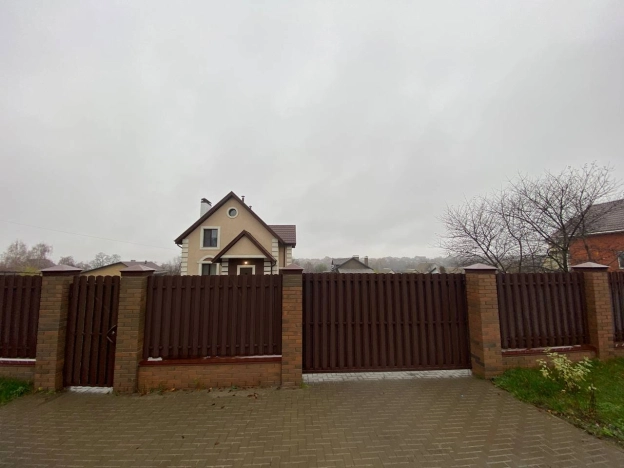 Купить дом в Белгородской области. Вариант № 9216688, 3, площадь -  квм, цена 13000000 рублей