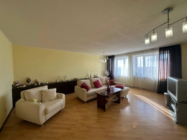 Купить трехкомнатную квартиру в Иванове. Вариант № 17105, 2, площадь -  квм, цена 10500000 рублей