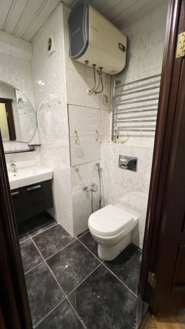 Купить квартиру в Москве. Вариант № 10389444, 12, площадь -  квм, цена 31900000 рублей