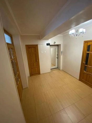 Купить квартиру в Тобольске. Вариант № 2535392, 23, площадь -  квм, цена 7800000 рублей