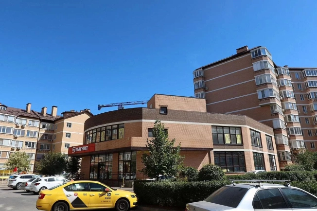 Купить коммерческую недвижимость свободного назначения в Ростове-на-Дону. Вариант № 4849717, 1, площадь -  квм, цена 84999999 рублей