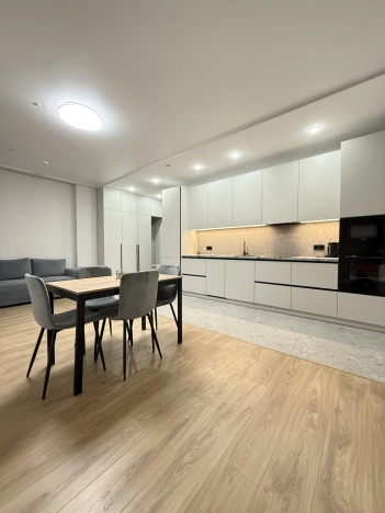 Купить квартиру в Москве. Вариант № 10134943, 1, площадь -  квм, цена 20000000 рублей