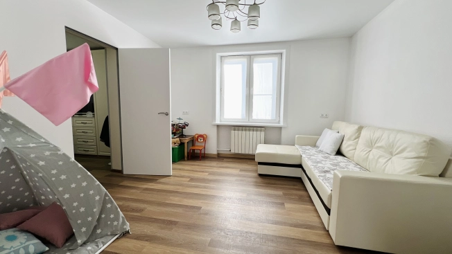 Купить дом на улице Ткацкая в Улан-Удэ. Вариант № 2047474, 1, площадь -  квм, цена 26000000 рублей