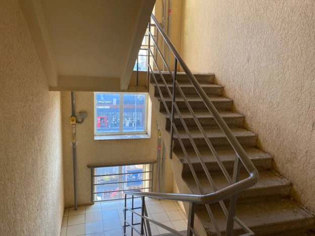 Купить однокомнатную квартиру на улице Ратной Славы в Краснодаре. Вариант № 8882185, 11, площадь - квм, цена 2700000 рублей